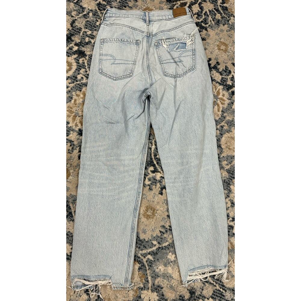 American Eagle Highest Rise 90s Boyfriend Jeans Women’s6 Light Wash Distressed - Picture 2 of 8